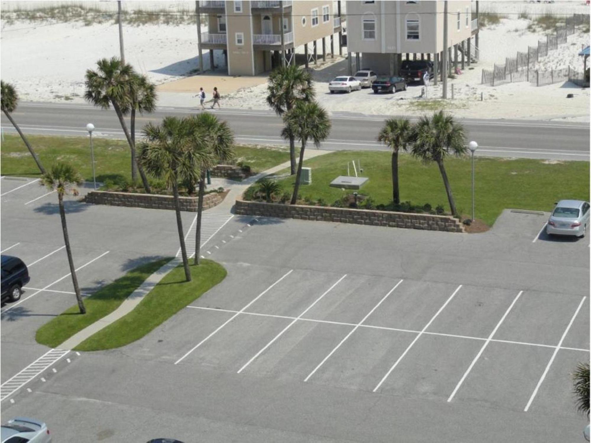 Surf & Racquet Club 212a Apartment *
